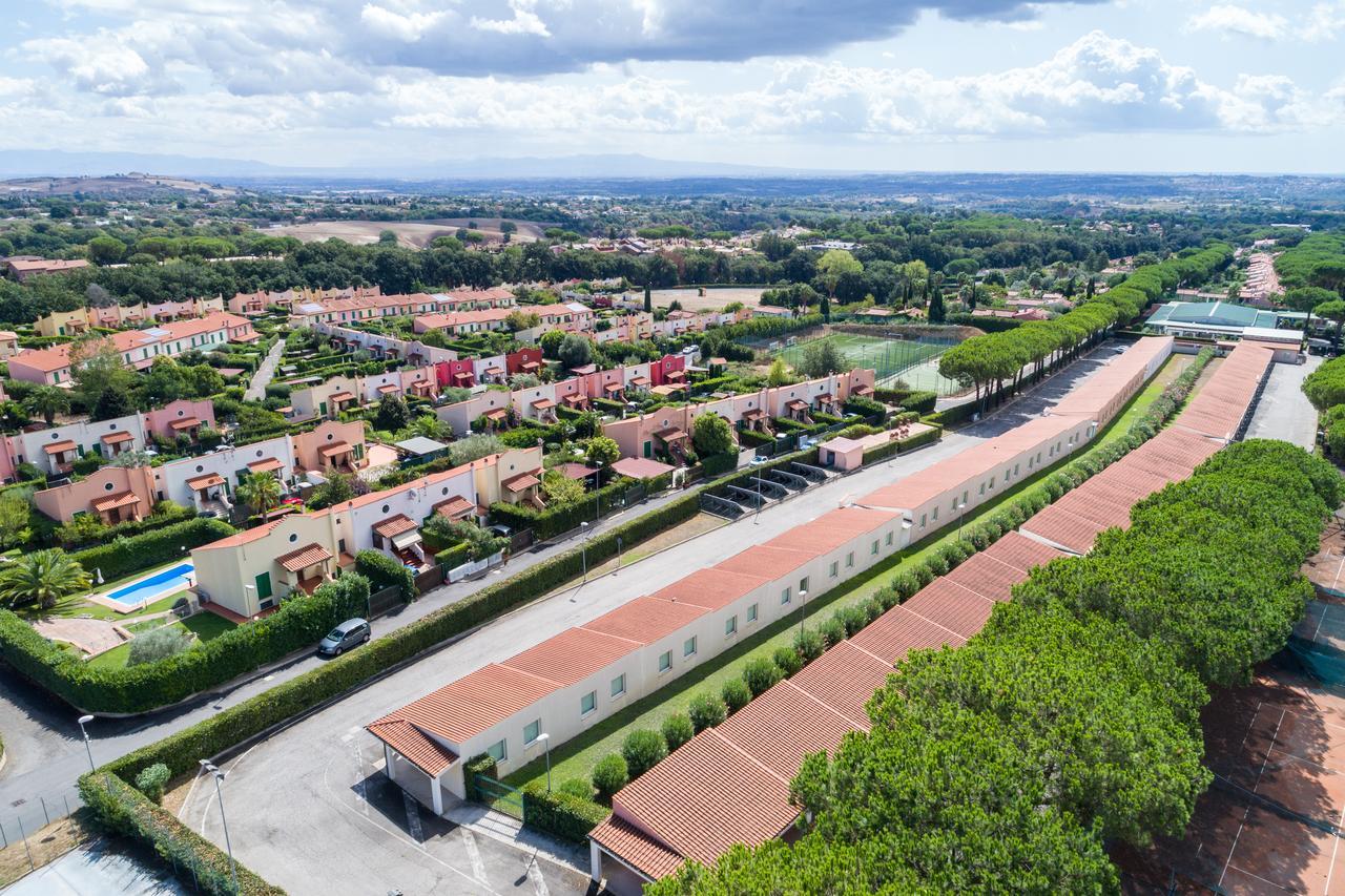 Autohotel Formello Exterior photo